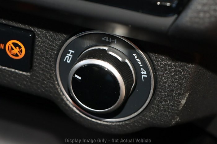 2025 Isuzu D-MAX X-TERRAIN