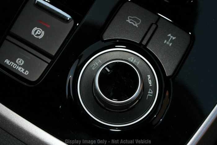 2025 Isuzu MU-X LS-U