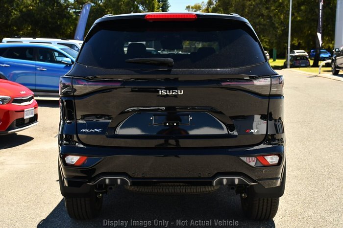 2025 Isuzu MU-X X-TERRAIN