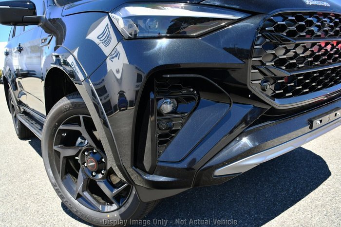 2025 Isuzu MU-X X-TERRAIN