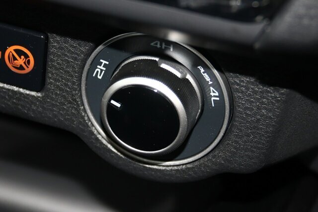 2025 Isuzu D-MAX X-TERRAIN