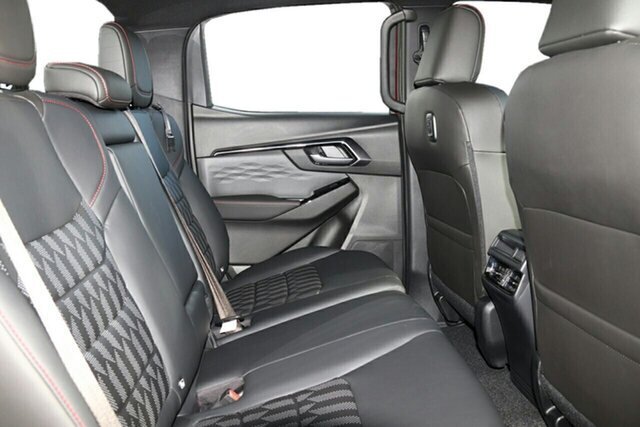 2025 Isuzu D-MAX X-TERRAIN