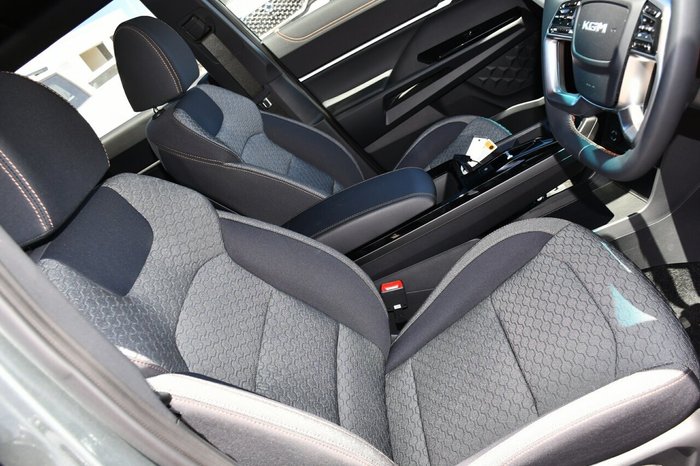 2025 KGM Torres Hybrid K30