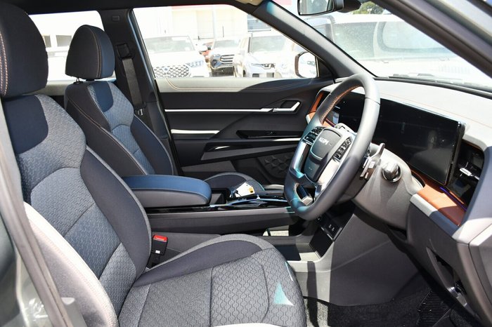 2025 KGM Torres Hybrid K30