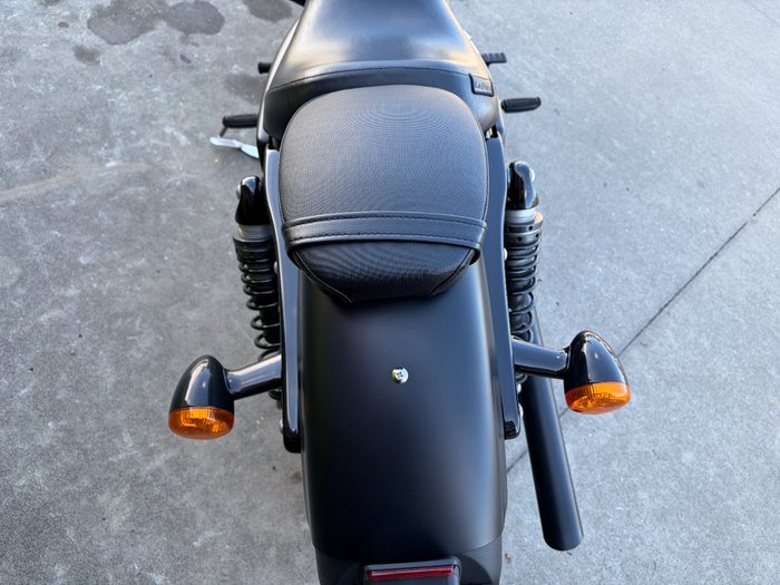 2019 HARLEY-DAVIDSON XL883N IRON 883 Black