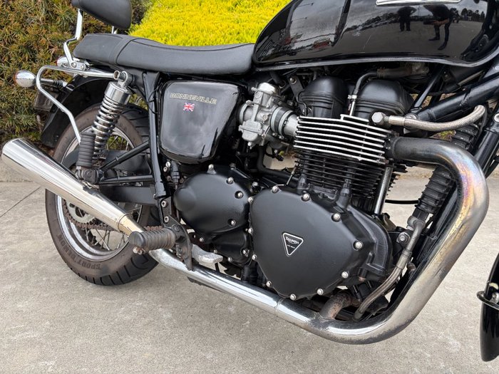 2008 Triumph BONNEVILLE