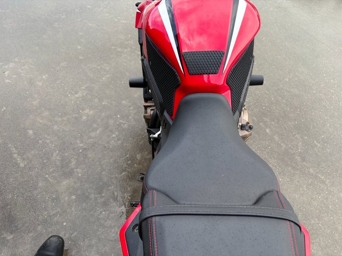 2019 Honda CBR650R Red