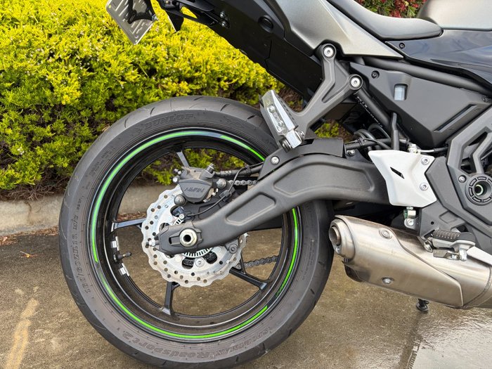 2023 Kawasaki NINJA 650 Grey