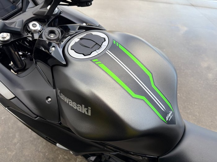 2023 Kawasaki NINJA 650 Grey