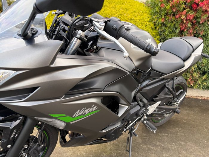 2023 Kawasaki NINJA 650 Grey