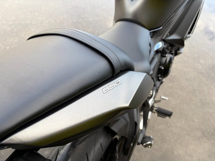 2023 Kawasaki NINJA 650 Grey