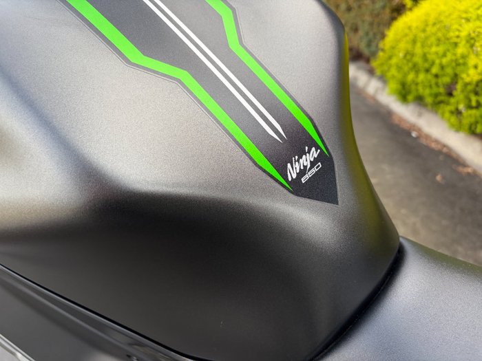 2023 Kawasaki NINJA 650 Grey