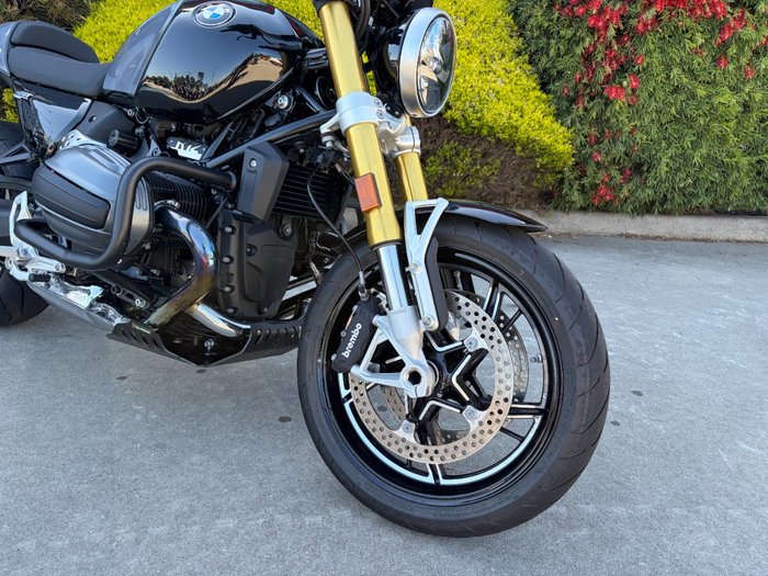 2024 BMW Motorrad R 12 nineT HL Black