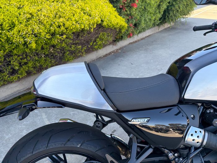 2024 BMW Motorrad R 12 nineT HL Black