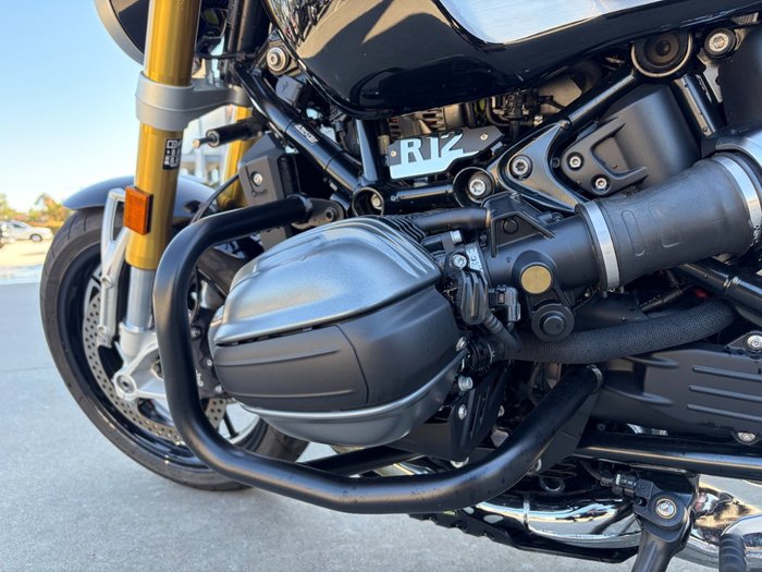 2024 BMW Motorrad R 12 nineT HL Black