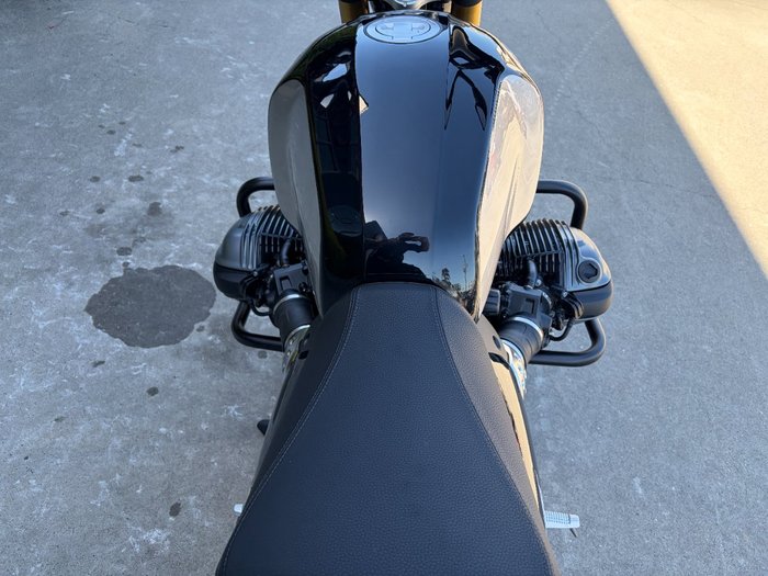 2024 BMW Motorrad R 12 nineT HL Black