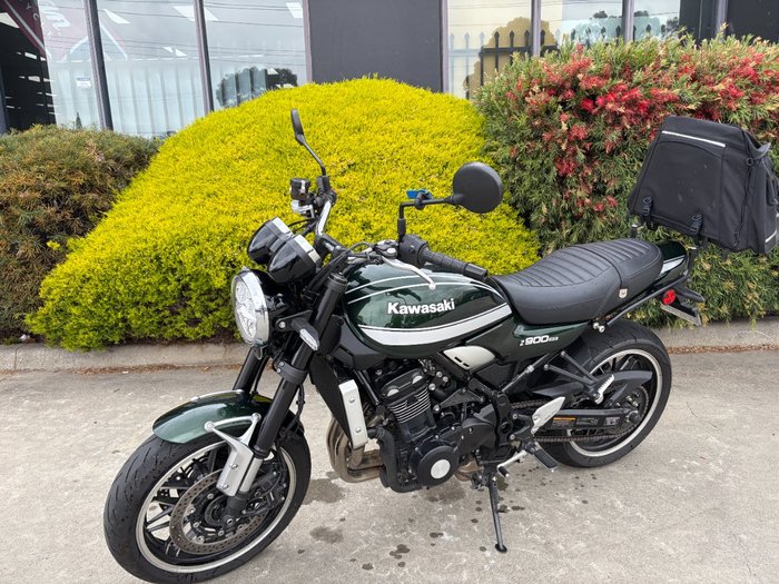 2022 Kawasaki Z900RS (ZR900C) Green