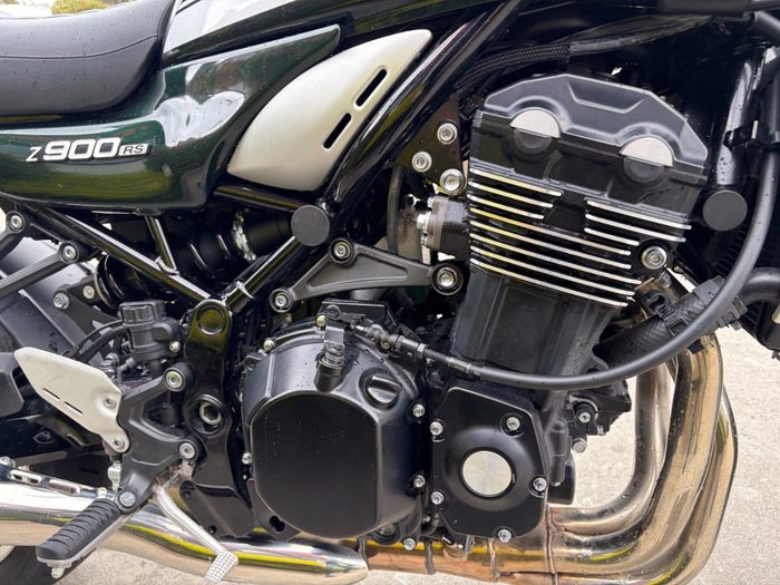 2022 Kawasaki Z900RS (ZR900C) Green