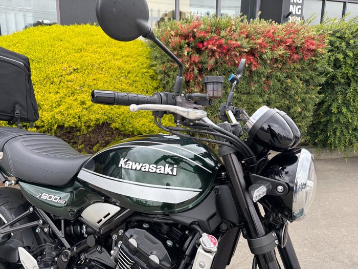 2022 Kawasaki Z900RS (ZR900C) Green