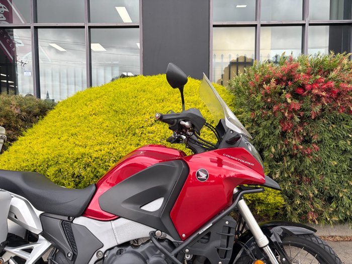 2012 Honda VFR1200X CROSS TOURER Maroon