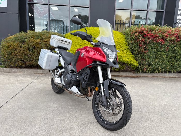 2012 Honda VFR1200X CROSS TOURER Maroon