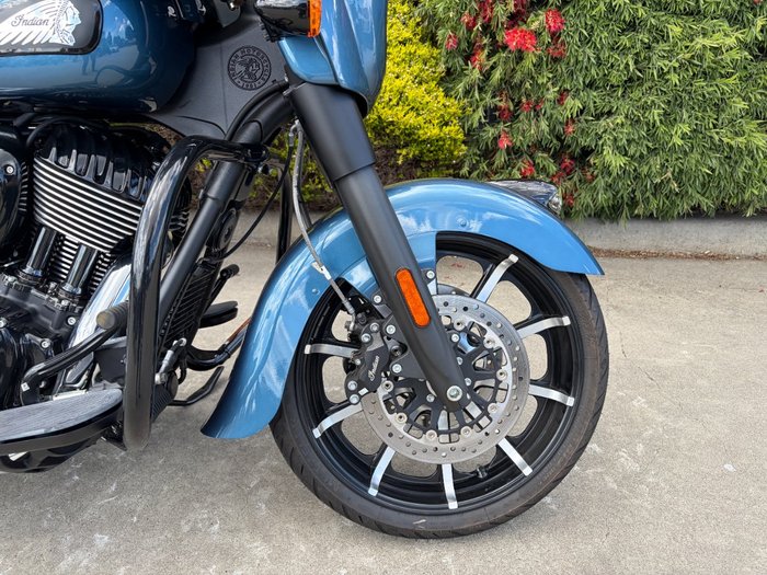 2022 Indian CHIEFTAIN DARK HORSE BLUE SLATE METALLIC