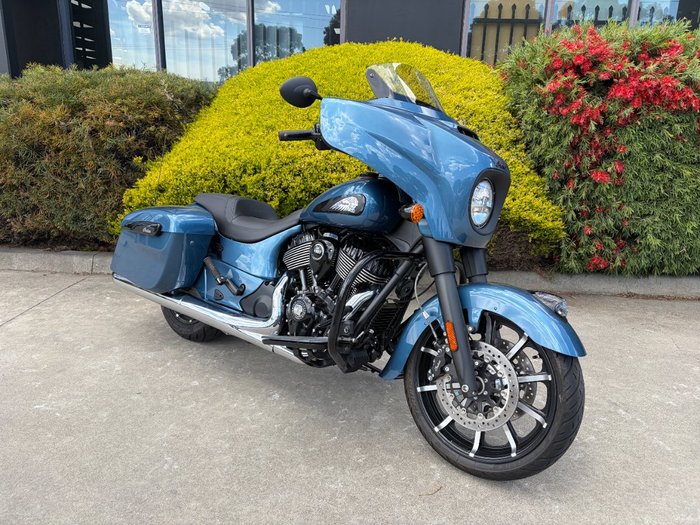 2022 Indian CHIEFTAIN DARK HORSE BLUE SLATE METALLIC