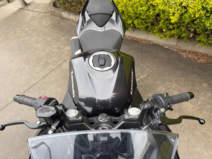 2022 Kawasaki NINJA 400 Black