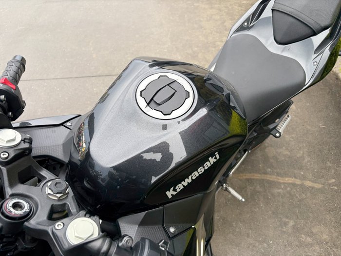 2022 Kawasaki NINJA 400 Black