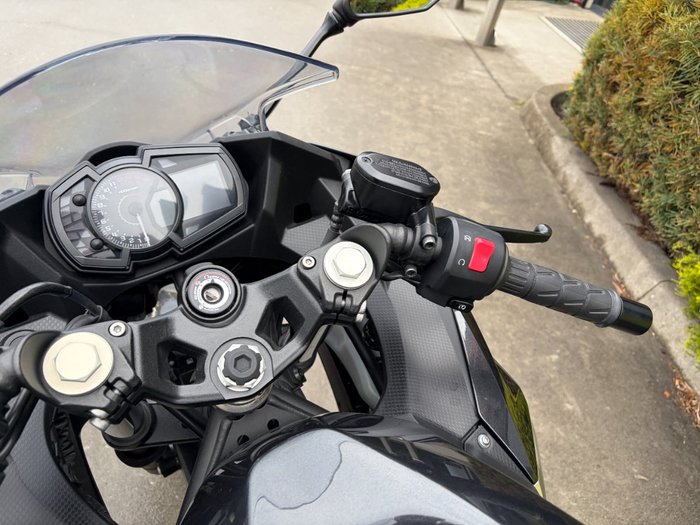 2022 Kawasaki NINJA 400 Black