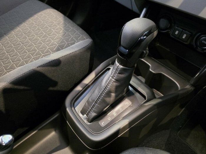 2025 Suzuki Swift Hybrid GLX