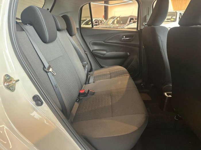 2025 Suzuki Swift Hybrid GLX