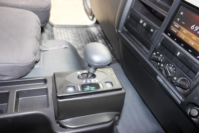 2025 Fuso Fighter 2427 WHITE