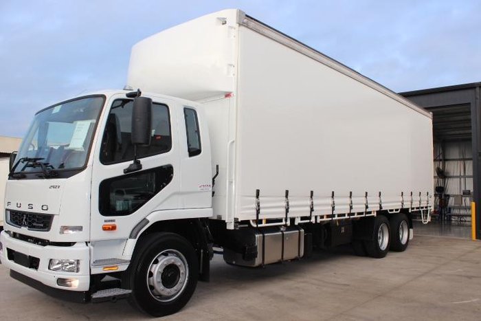 2025 Fuso Fighter 2427 WHITE