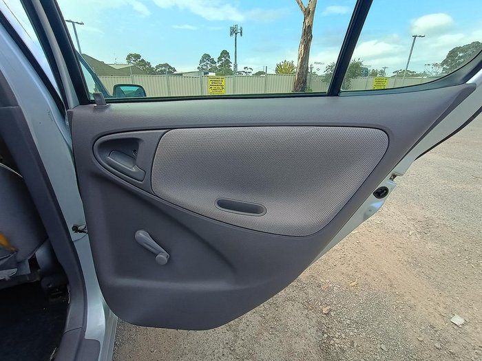 2002 Toyota Echo NCP12R Magnetic Silver