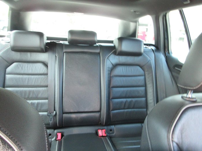 2019 Volkswagen Golf R