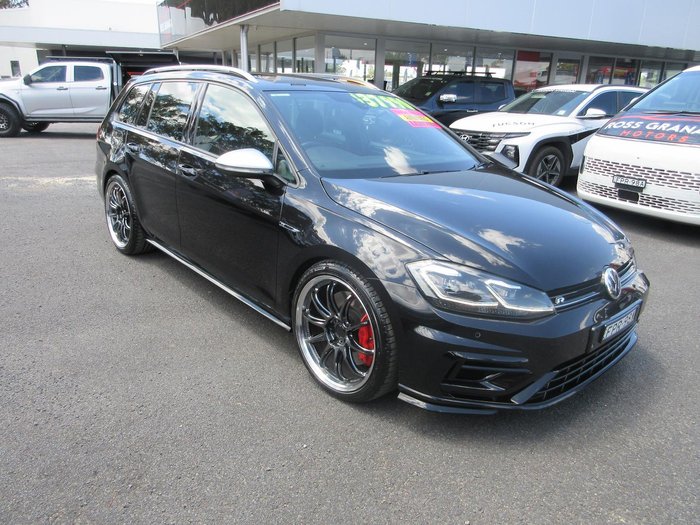 2019 Volkswagen Golf R