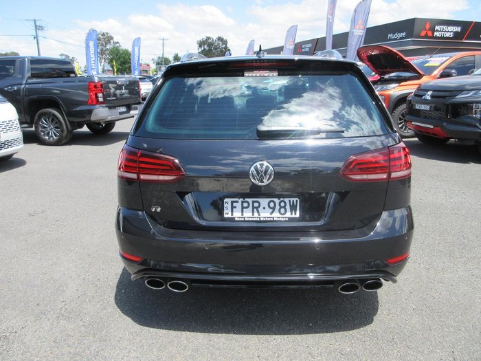 2019 Volkswagen Golf R