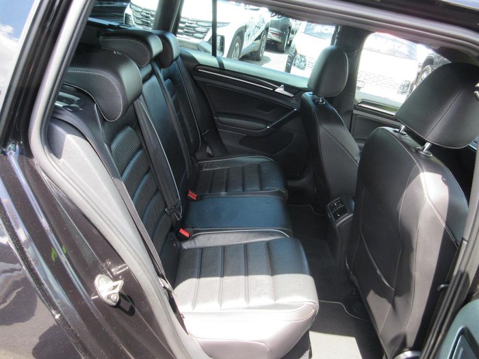 2019 Volkswagen Golf R