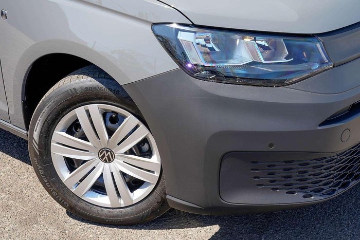 2025 Volkswagen Caddy TSI220