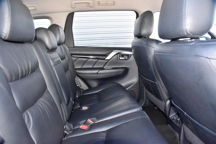 2017 Mitsubishi Pajero Sport Exceed