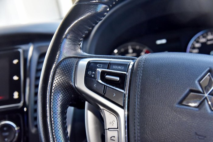 2017 Mitsubishi Pajero Sport Exceed