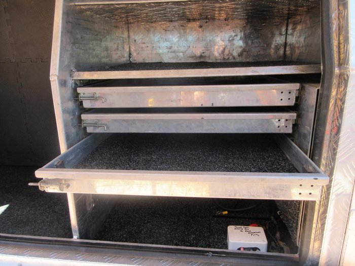 2007 Nissan Navara ST-X