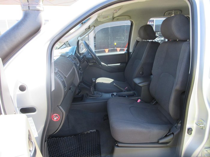 2007 Nissan Navara ST-X