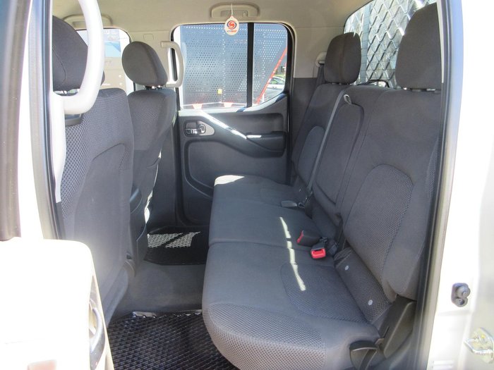 2007 Nissan Navara ST-X