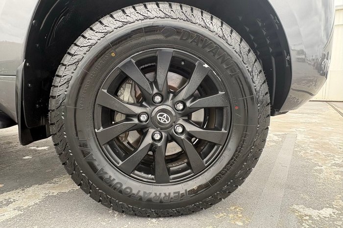 2019 Toyota Landcruiser VX