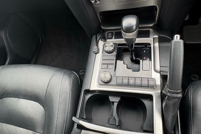 2019 Toyota Landcruiser VX