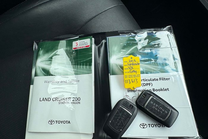 2019 Toyota Landcruiser VX