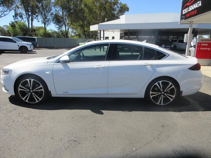 2020 Holden Calais V