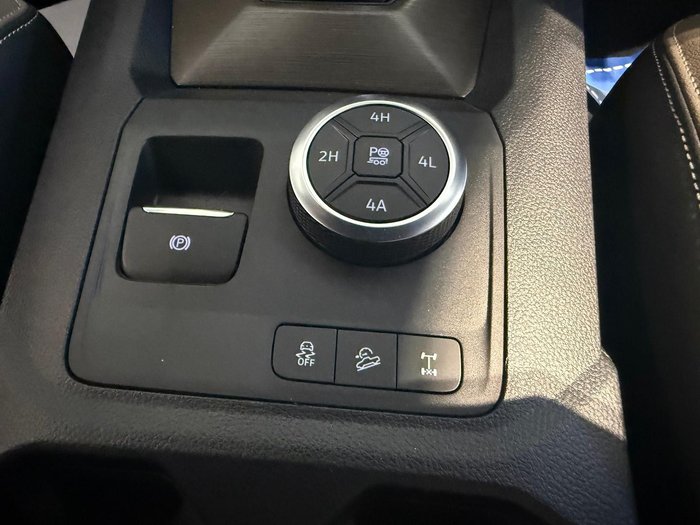 2025 Volkswagen Amarok TDI600 Style